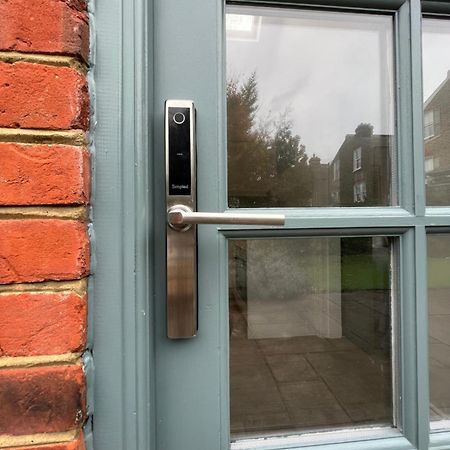 Forge Cottage - Pretty 1 Bedroom Cottage With Free Off Street Parking Londres Extérieur photo
